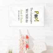 Pop den Champagner machen wir immer noch goldgraue Banner (Insitu)