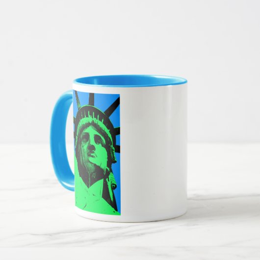 Pop-Kunst-Freiheitsstatue Tasse (Vorderseite Links)
