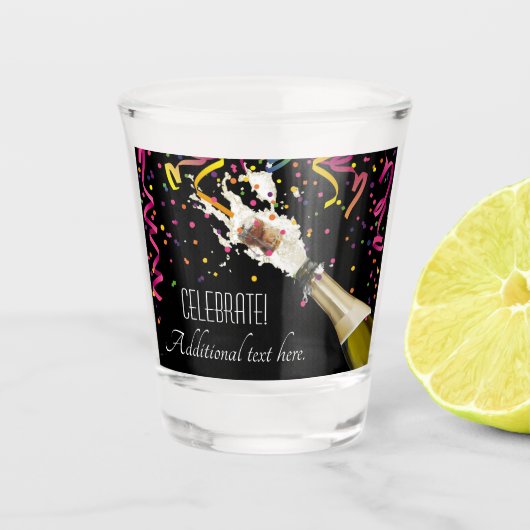 Pop und Feiern Schnapsglas (Vorderseite)