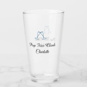 Pop zischt klirrt blaue Champagnerflasche neues Ja Glas