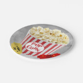 Popcorn Red & White Design Eintrittskarten Pappteller (Schrägansicht)