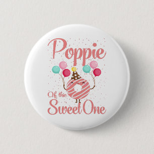 Poppie der süßen Familie, die 1. Button