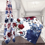 Poppies & Peonies Red White & Blue Wedding Krawatte<br><div class="desc">Eine luxuriöse Aquarellfarbe rot,  weiß & blau,  bordeauxroter Hochzeitshals-Krawatte mit marineblau-bordeauxblauen und bordeauxroten Mohn und Torfbäumen in einem schönen Garten. Diese marineblaue und bordeauxrote Hochzeit mit Blumenhals ist für jeden Anlass geeignet,  auch für den 4. Juli.</div>