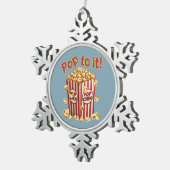 Poppin' with Style - "Pop dazu!" Schneeflocken Zinn-Ornament (Rechts)