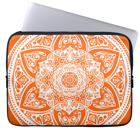 Poppy Mandala Laptopschutzhülle (Vorderseite)
