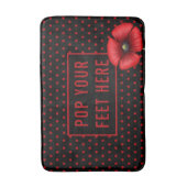 Poppy Polka Dot Muster Rot und Schwarz Bath Mat Badematte (Vorderseite Vertikal)