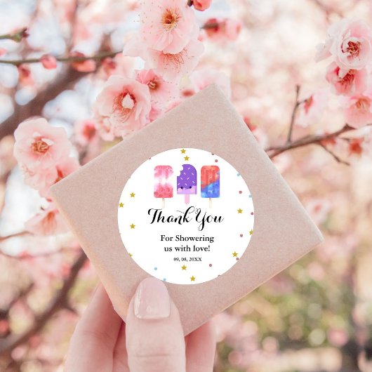 Popsicle She is ready to Pop Baby Shower Runder Aufkleber