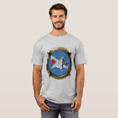 Porthole Ansicht eines SCUBA Diver Reiten eines Ha T-Shirt (Vorne ganz)