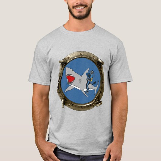 Porthole Ansicht eines SCUBA Diver Reiten eines Ha T-Shirt (Vorderseite)