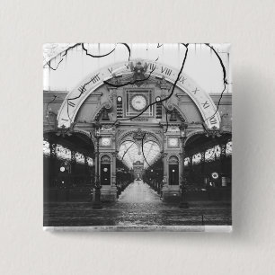 Portico des Horologie-Pavillons Button