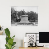 Portland, Maine Longfellow Monument circa 1890 Poster (Heimbüro)
