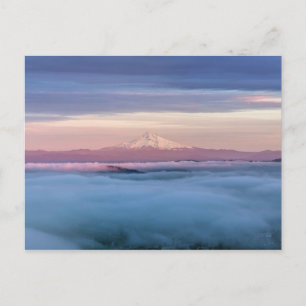 Portland Oregon Downtown Covered in Fog at Sunset Postkarte
