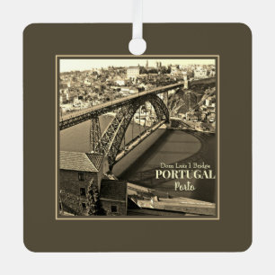 Porto-Brücke über den Douro-Fluss, Portugal, Sepia Ornament Aus Metall