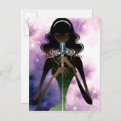 Portrait der Frau mit Mikrofon Postkarte (Vorne/Hinten)