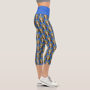 Portrait der schönen Frau im Stil eines verkleidet Capri Leggings