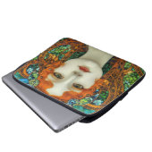 Portrait der schönen Frau im Stil eines verkleidet Laptopschutzhülle (Vorne Knopf)
