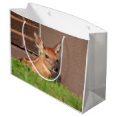 Portrait einer Faune (Weißschwanzhirsche) Große Geschenktüte (Rückseite Schrägansicht)