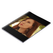 Portrait einer jungen Frau Notizblock (Linke Seite)