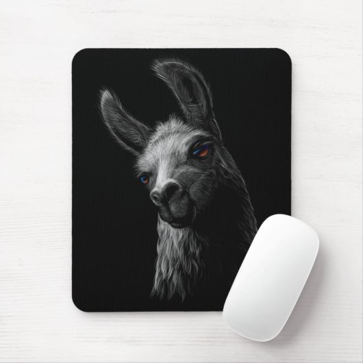 Portrait Head Niedlich Llama mit schwarzem Hinterg Mousepad (Mit Mouse)
