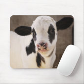 Portrait von Jungkalb in Stall Mousepad (Mit Mouse)