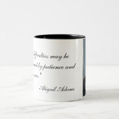 Porträt Abigails Adams u. Zitat-Tasse Zweifarbige Tasse (Mittel)