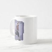 Porträt einer modischen Frau beim Gehen mitten im  Kaffeetasse (Vorderseite Links)