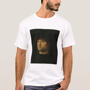 Porträt eines Mannes oder der Condottiere, 1475 T-Shirt