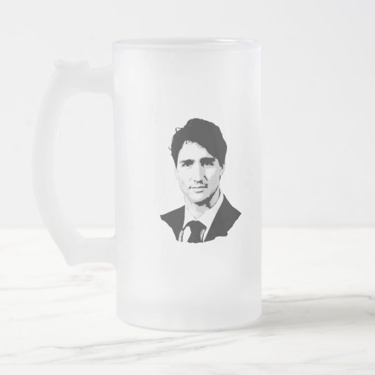 Porträt Justin Trudeau Mattglas Bierglas (Links)