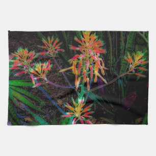 Porträt von Aloe Blooming Geschirrtuch