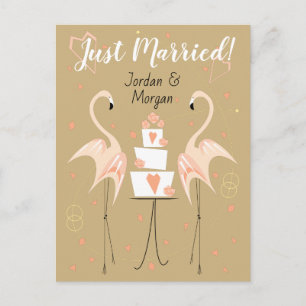 Porträt von Flamingo Wedding Just Married Names Postkarte