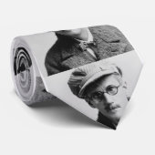 Porträt von James Joyce im Vintage-Stil Krawatte (Gerollt)