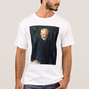Porträt von Piotr Ilyich Tchaikovsky T-Shirt