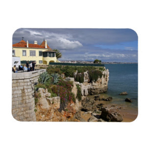 Portugal, Cascais. Praia da Rainha, ein Strand in  Magnet