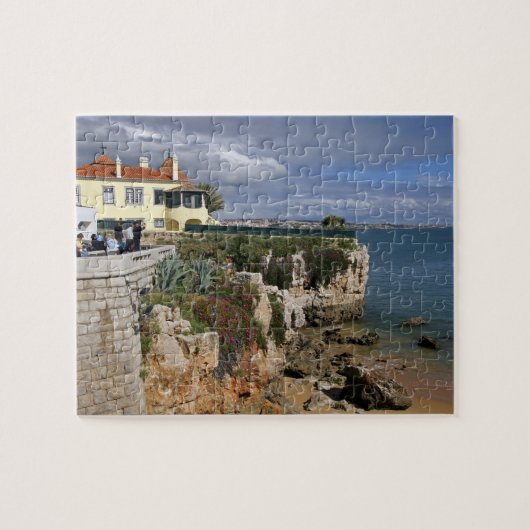 Portugal, Cascais. Praia da Rainha, ein Strand in Puzzle (Horizontal)