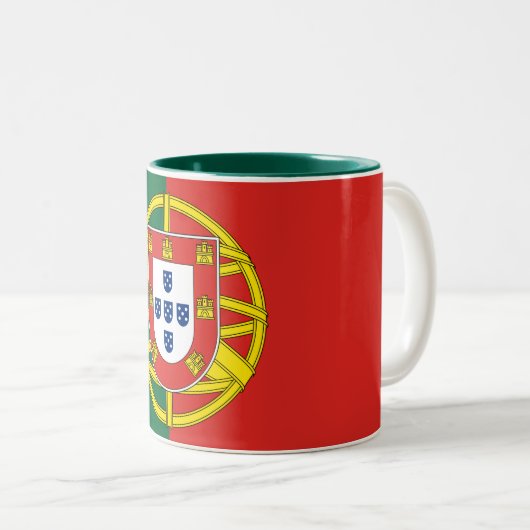 Portugal-Flaggen-Tasse Zweifarbige Tasse (VorderseiteRechts)
