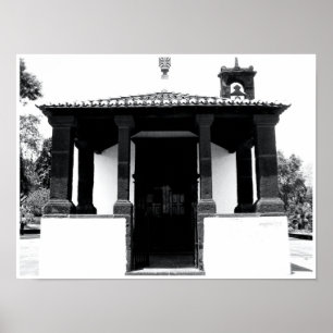 Portugal: Niedliche Weiße Kirche mit Bell Print Poster