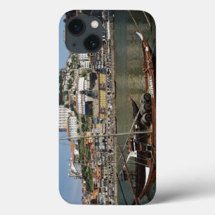 Portugal, Porto, Boat With Wine Barrels Case-Mate iPhone Hülle