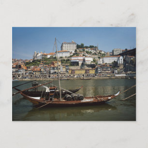 Portugal, Porto, Boot mit Weinfässern Postkarte