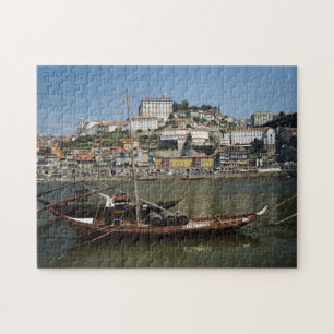 Portugal, Porto, Boot mit Weinfässern Puzzle