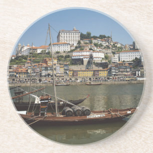 Portugal, Porto, Boot mit Weinfässern Untersetzer