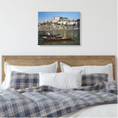 Portugal, Porto, Schiff mit Weinfässern Leinwanddruck (Insitu (Schlafzimmer))