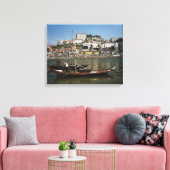 Portugal, Porto, Schiff mit Weinfässern Leinwanddruck (Insitu (Wohnzimmer))
