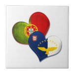 Portugal und Azoren Herz Fliese<br><div class="desc">Herzförmige Flaggen von Portugal und Azoren Inseln.</div>