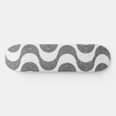 Portugiesisch-Kobelstein Schwarz-Weiß-Wellen Skateboard (Horizontal)