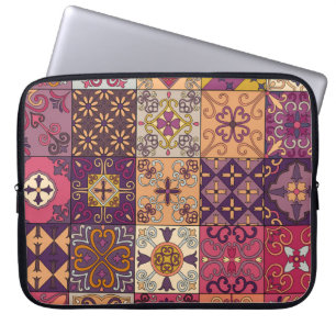 Portugiesische Fliesen: Talavera Stil Muster. Laptopschutzhülle
