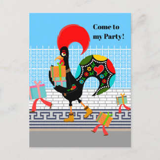 Portugiesische Rooster mit Geschenken 1. Geburtsta Einladungspostkarte