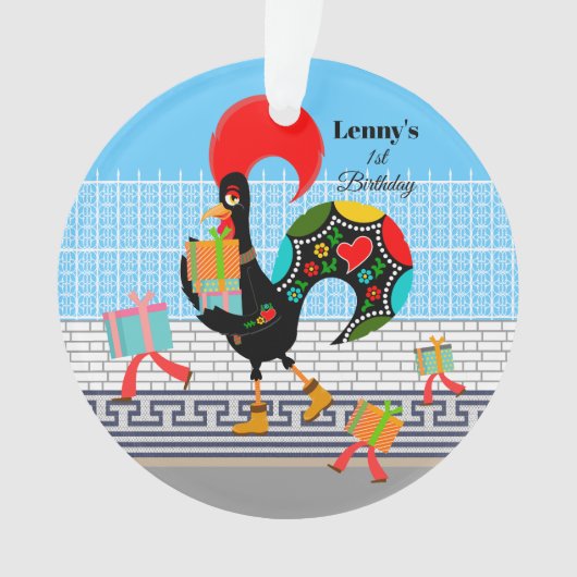 Portugiesische Rooster mit Geschenken 1. Geburtsta Ornament (Vorderseite)