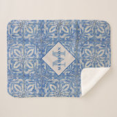 Portugiesische Tiles Vintag Blue White Monogram Sherpadecke (Vorderseite (Horizontal))
