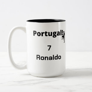 Portugiesischer Fußballspieler anpassbar Zweifarbige Tasse