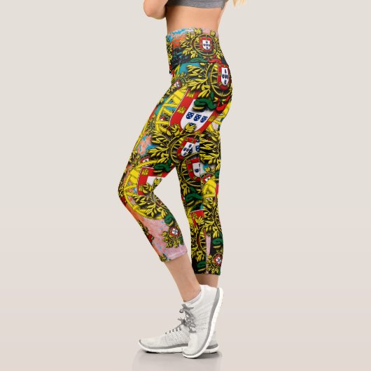 Portugiesisches Design High Waisted Capris (Links)